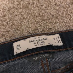 4R Abercrombie Jeans